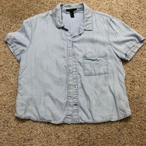 Button up forever21 shirt. 💘